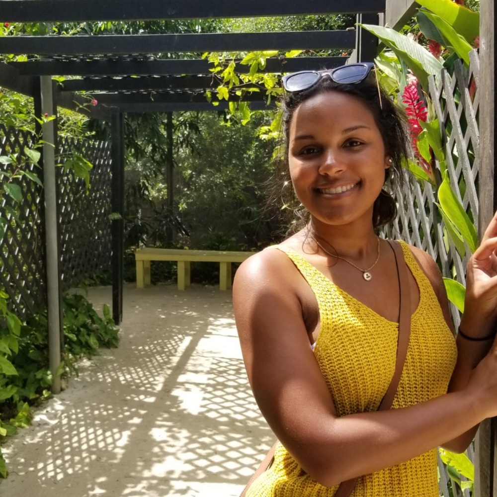 Meet your Posher, Alyssa